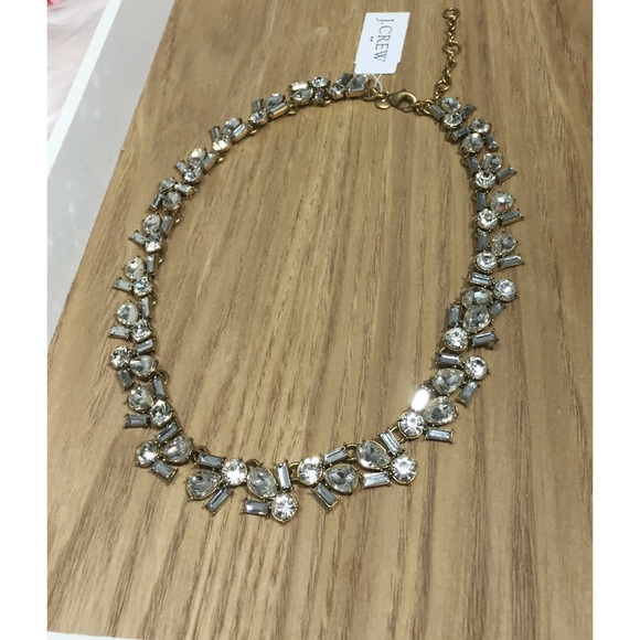 💕J. Crew Necklace - Picture 3 of 4